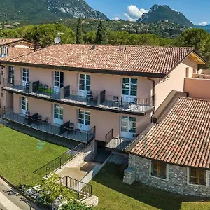 Regina Del Garda Hotel