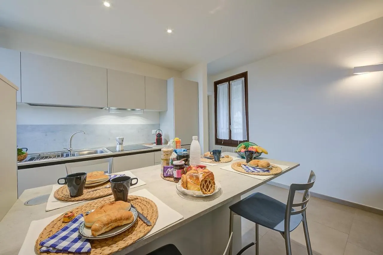 Apartment Agata Maisonette- Historical Center - Happy Rentals Toscolano Maderno