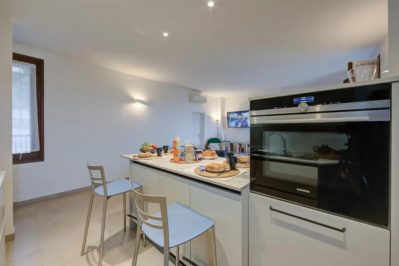 Apartment Agata Maisonette- Historical Center - Happy Rentals Toscolano Maderno