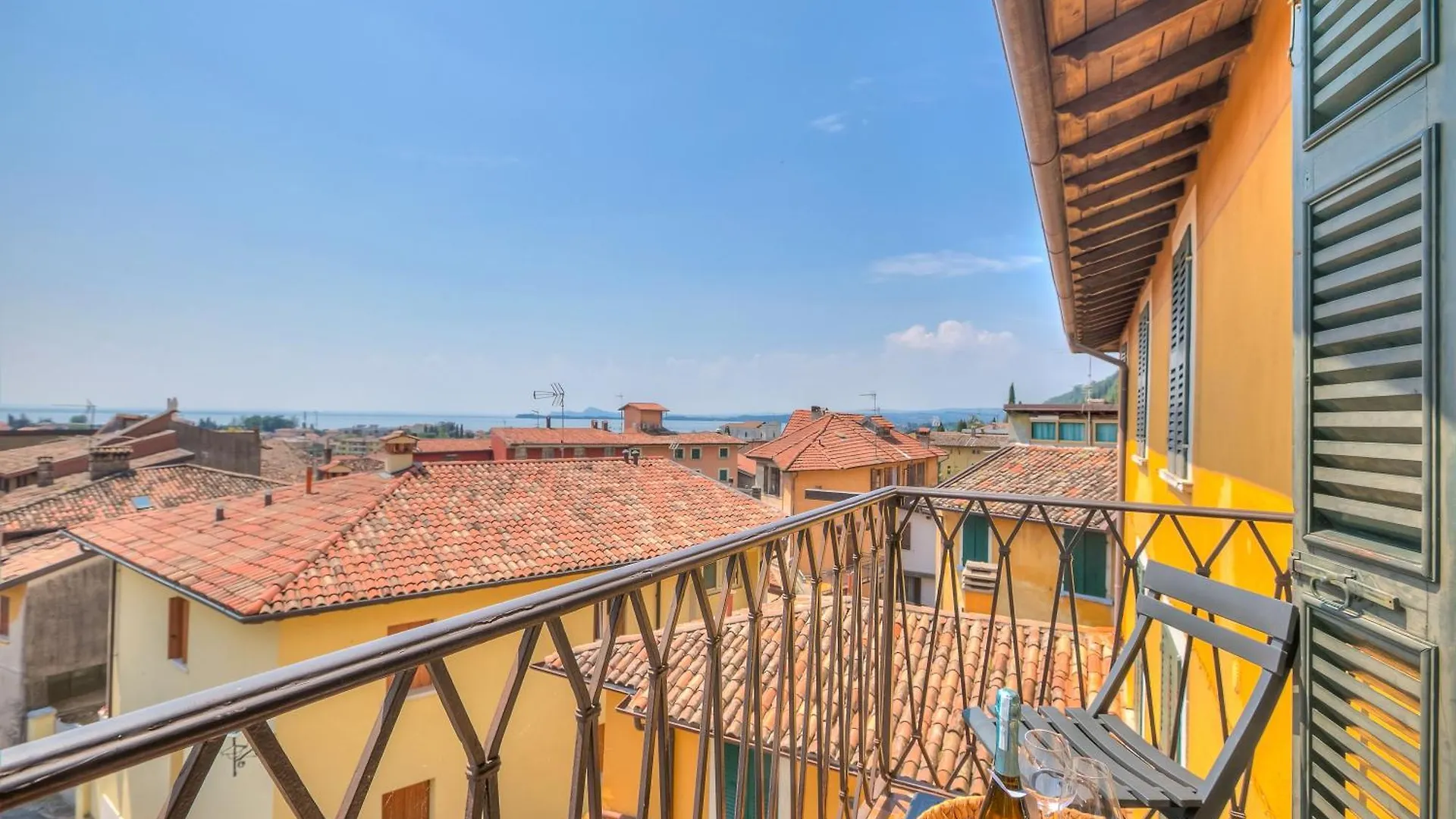 Apartment Agata Maisonette- Historical Center - Happy Rentals Toscolano Maderno Italy